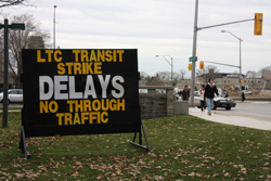 No_through_traffic_sign2